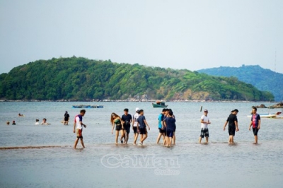 Một ngày ở Ba Hòn Đầm