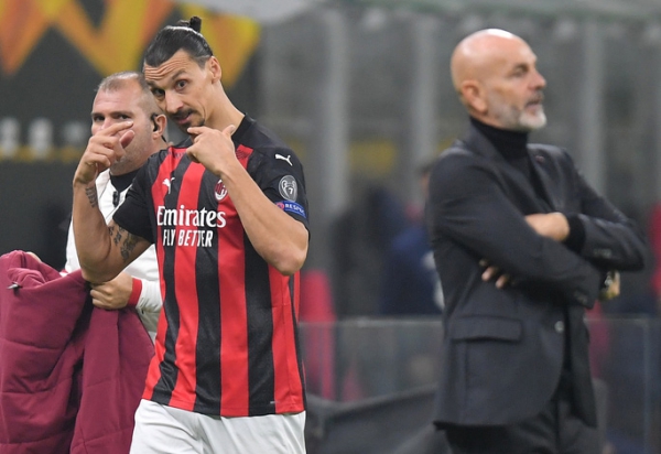 Ibrahimovic &quot;tịt ngòi&quot;, AC Milan chấm dứt chuỗi 24 trận bất bại