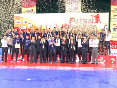 Sân chơi futsal ngày càng hấp dẫn