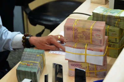Lãi cả chục ngàn tỉ đồng, ngân hàng vẫn chưa tiết lộ kế hoạch thưởng Tết