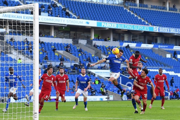 Man City dội mưa bàn thắng, Liverpool tái chiếm ngôi đầu Ngoại hạng Anh