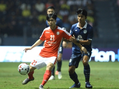 HLV Buriram United: &#039;Công Phượng rất tài năng&#039;