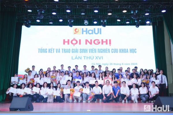 Sinh viên HaUI chinh phục sân chơi khoa học quốc tế