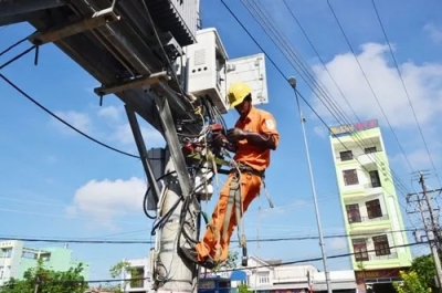 Mua điện Trung Quốc không căn cơ