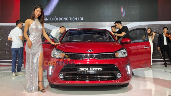 Kia Soluto chốt giá 399 triệu đồng, sẵn sàng về tay khách hàng Việt