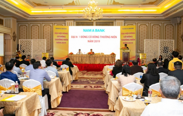 Nam A Bank sắp lên sàn, chia cổ tức 16% bằng cổ phiếu