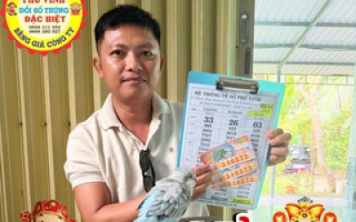 Xổ số miền Nam: C&aacute;ch đổi thưởng &ldquo;lạ&rdquo; của 1 người tr&uacute;ng đặc biệt 3 tờ v&eacute; số