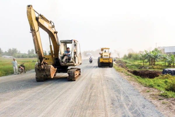 Quyết tâm phòng, chống dịch bệnh COVID-19, duy trì đà tăng trưởng