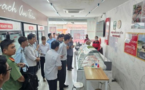 Không khởi tố vụ án “tố” heo bệnh ở cửa hàng Công ty C.P. Việt Nam