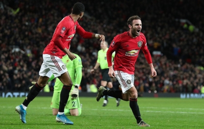 &quot;Người hùng&quot; Juan Mata đưa Man United vượt vòng 3 FA Cup