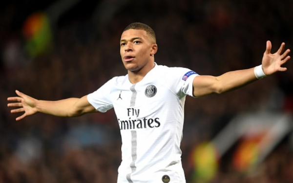 NÓNG: PSG sẵn sàng để Mbappe ra đi với giá 0 đồng