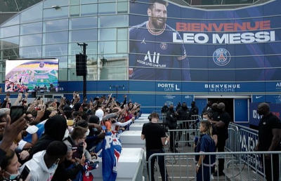 Lionel Messi ra mắt chính thức, chọn áo đấu 30 tại PSG