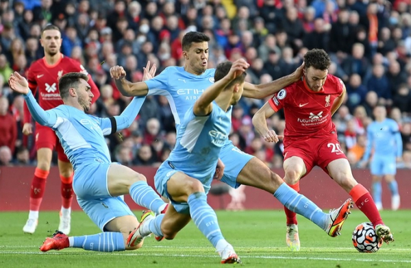 Đỉnh cao đại chiến, Man City cầm hòa nghẹt thở Liverpool