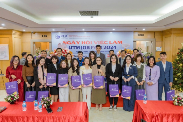 Tuyển sinh 2025: Trường Đại học C&ocirc;ng nghệ v&agrave; Quản l&yacute; Hữu Nghị &ndash; C&ugrave;ng bạn vươn tới tương lai