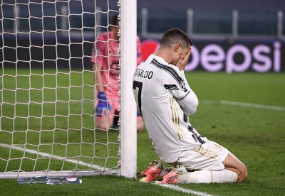 Bị Juventus &quot;đại hạ giá&quot;, Ronaldo mơ tái hồi Real Madrid