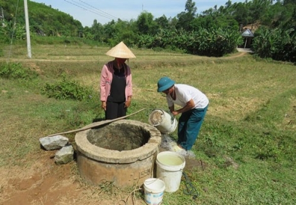 Bắc Bộ mưa to gây họa, Trung Bộ vẫn nắng gắt