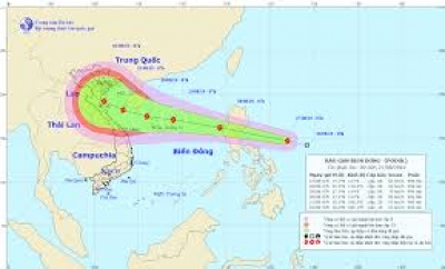 Bão Podul tiếp tục nâng cấp, tiến nhanh vào Biển Đông