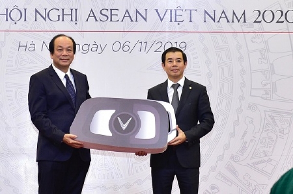 VinFast là phương tiện di chuyển chính thức của ASEAN Việt Nam 2020