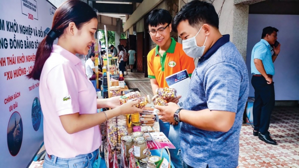 Gỡ vướng, thúc đẩy khởi nghiệp đổi mới sáng tạo phát triển mạnh mẽ hơn