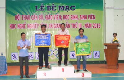 Trường Cao đẳng Y tế An Giang đạt giải nhất Hội thao cán bộ giáo viên, học sinh sinh viên học nghề