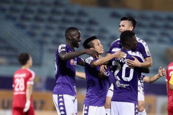 Không phải Văn Quyết, Quang Hải là cầu thủ xuất sắc nhất V-League 2019