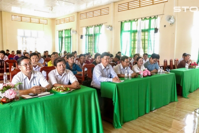 Giải pháp phòng bệnh và liên kết tiêu thụ tôm nuôi nước lợ