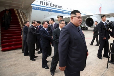 Ông Kim Jong-un thường xuyên gây bất ngờ ở nước ngoài như thế nào?