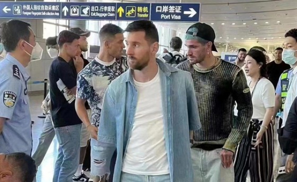 “Ăn tối, chụp ảnh với Messi giá 42.000 USD” và chiêu lừa tại Trung Quốc