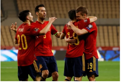 Sergio Busquets nhiễm Covid-19, Tây Ban Nha run rẩy trước Euro