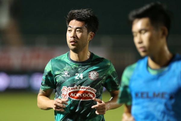 Lee Nguyễn tái xuất, TP HCM thắng trận đầu tiên tại V-League 2021