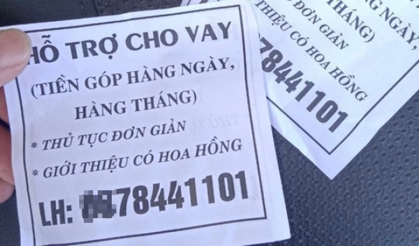 Hai thanh niên dán tờ rơi cho vay nặng lãi bị phạt nặng