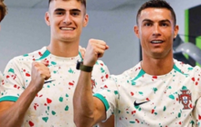 Ronaldo tiếp sức đặc biệt cho đối thủ của tuyển nữ Việt Nam tại World Cup