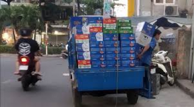 "Lình xình" giá bia Tết