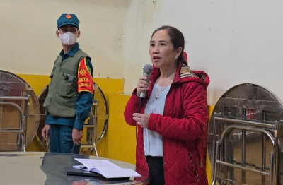 Tạm đình chỉ công tác hiệu trưởng trường tiểu học có thực phẩm bẩn