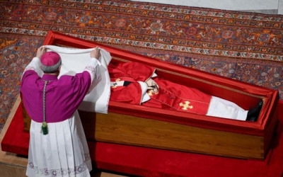 Nghĩa cử cuối cùng của Giáo hoàng Francis trước khi tạ thế