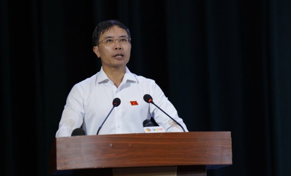 Chủ tịch Đà Nẵng: “Ở đâu công việc bị chậm, một là do tác phong của cán bộ, hai là năng lực”