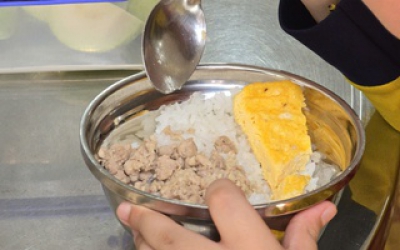 Lâm Đồng: Làm rõ nghi vấn thực phẩm “bẩn” tuồn vào trường tiểu học ở Đà Lạt