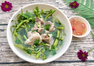 Canh sườn rau rút nấu me