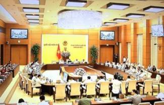 UBTVQH xem x&eacute;t, th&ocirc;ng qua c&aacute;c Nghị quyết về c&ocirc;ng t&aacute;c tổ chức, c&aacute;n bộ