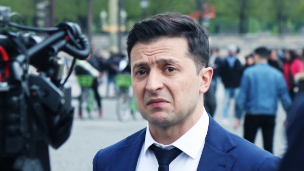 Zelensky vừa nhậm chức đã phải đối phó cú đòn của Putin