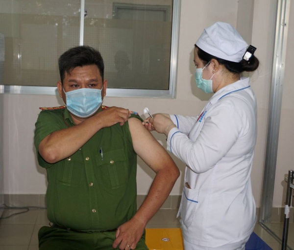 Cần Thơ hoàn tất tiêm vaccine phòng COVID-19