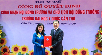 Công bố Quyết định công nhận Hội đồng trường Trường Ðại học Y Dược Cần Thơ