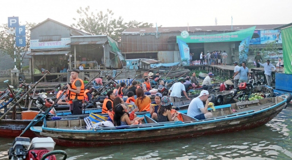 Ngày hội du lịch Văn hóa Chợ nổi Cái Răng 2019  Phong phú, hấp dẫn, nhiều điểm nhấn