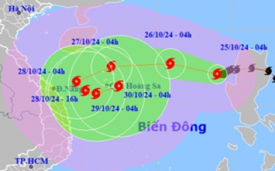 Bão Trami giật cấp 12, sóng biển cao 7-9 m, các tỉnh Trung Bộ khẩn trương ứng phó