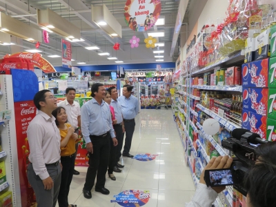 Long An: Bảo đảm kh&ocirc;ng thiếu h&agrave;ng h&oacute;a phục vụ Tết