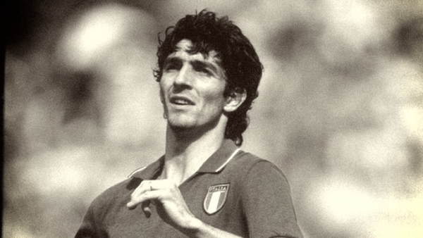 Nhà vô địch World Cup 1982 Paolo Rossi đột ngột qua đời