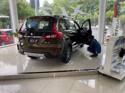 Nhiều người dùng phản ánh ôtô Suzuki XL7, Ertiga bị thấm dầu, hụt hơi