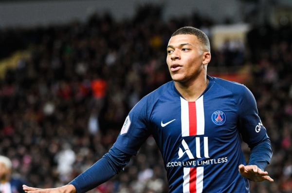 Vượt Neymar, Mbappe đoạt danh hiệu cá nhân đầu tiên trong năm 2020