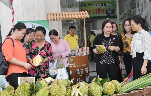 Khai mạc chương trình “Tuần lễ vàng - khuyến mãi lớn”