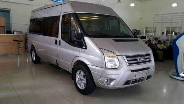 Ford Việt Nam triệu hồi hơn 1.000 xe Transit sửa lỗi khí thải